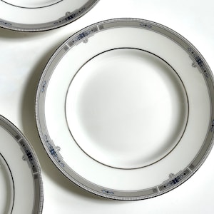 Wedgwood Amherst Bread Plates, Set of 4, Gray Band, Blue Flowers, Platinum Trim