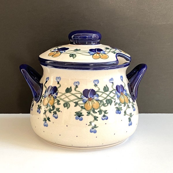 Unikat Covered Pot, Polish Hand Painted Pottery, Handled 30 oz Soup Tureen or Bean Pot, Beige with Blue Floral Design, Blue Trim