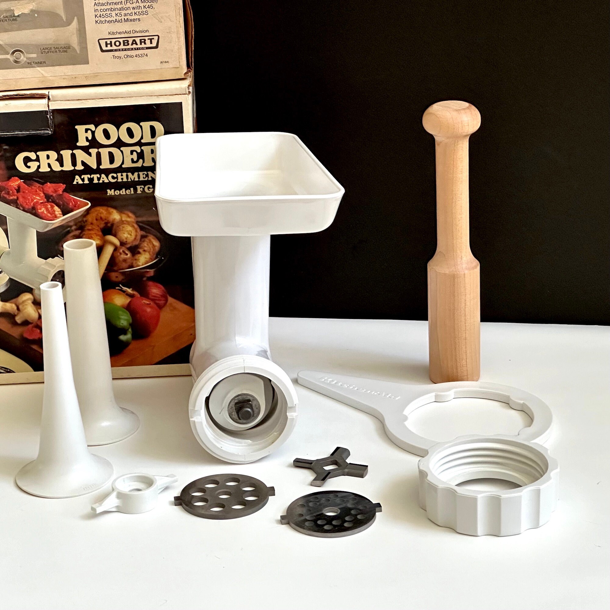 Kitchenaid Food Grinder Attachment Model FG-A With Sausage Stuffer
