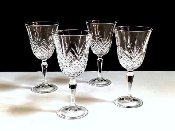 Benin Fluted Textured Wine Glasses, Set of 4