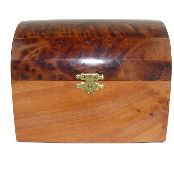 Oriental wooden casket box box storage box jewelry thuja