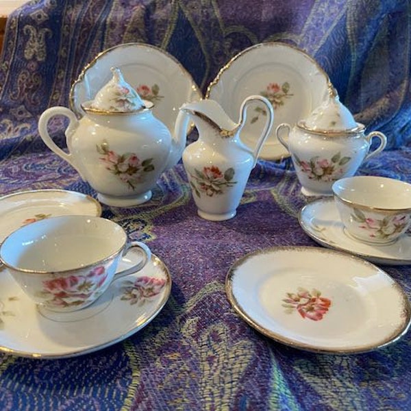 Child's Antique Tea Set 13-Piece Rosebud Pattern