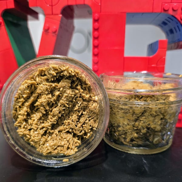 Pistacho Kunafa relleno de chocolate de Dubái: vegano, orgánico, sin gluten disponible