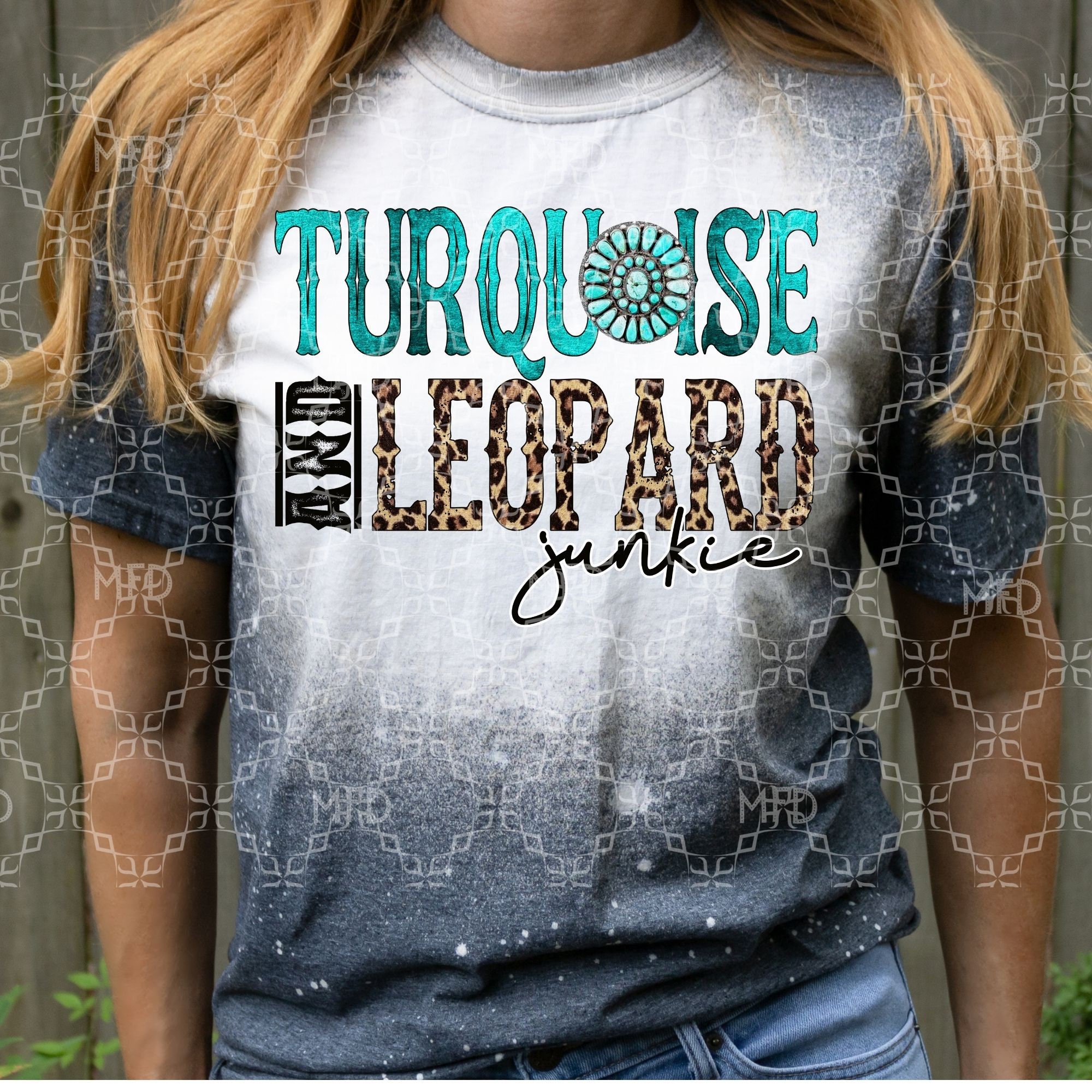 Leopard Junkie - UNISEX GRAPHIC Tee