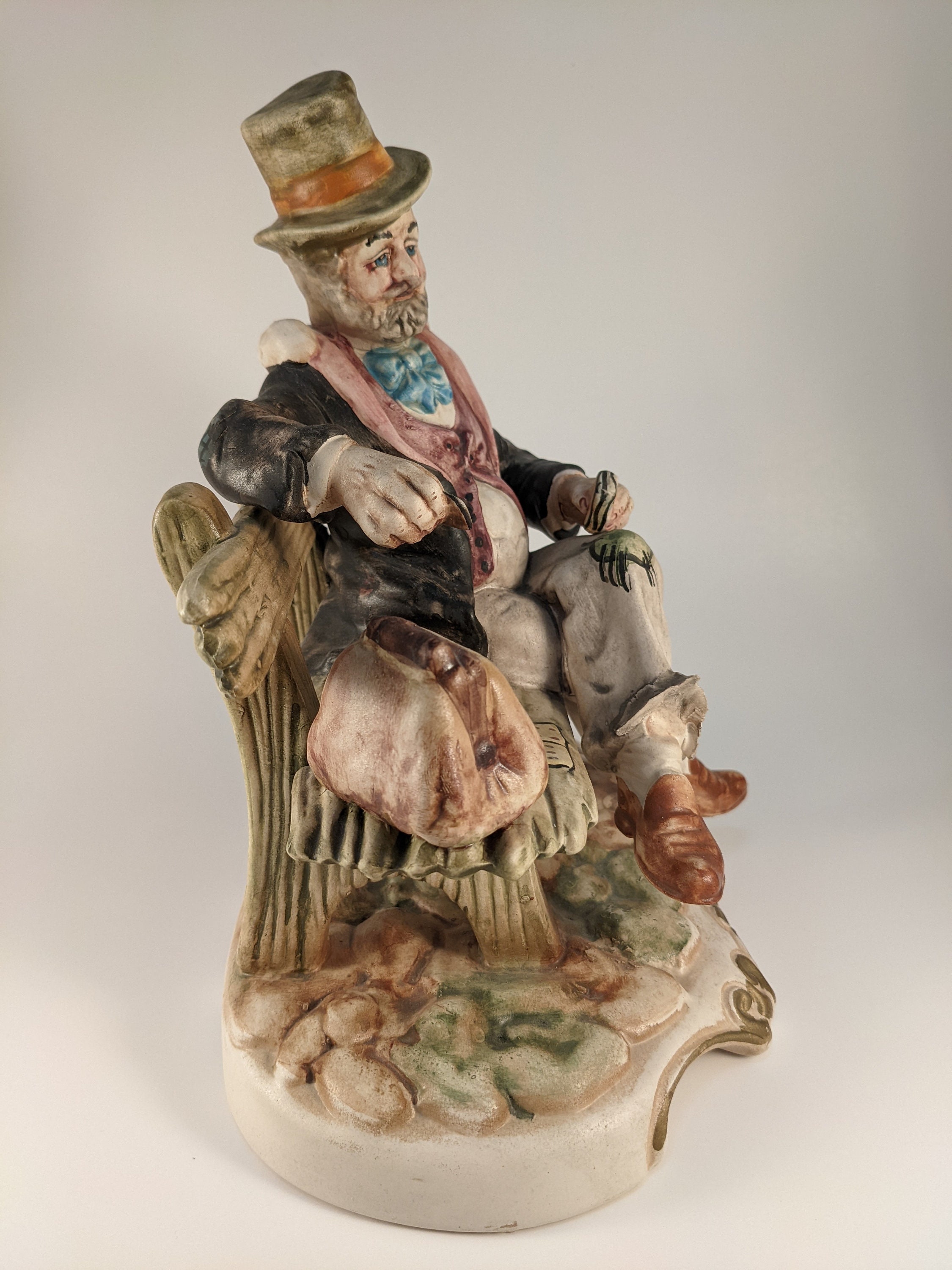 Vintage Capodimonte Solitaire Card Player Figurine / Tramp Etsy