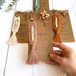 ¿Serás mi regalo de propuesta de dama de honor? Regalo personalizado para dama de honor Macrame nombre llavero gracias regalo dama de honor propuesta regalo