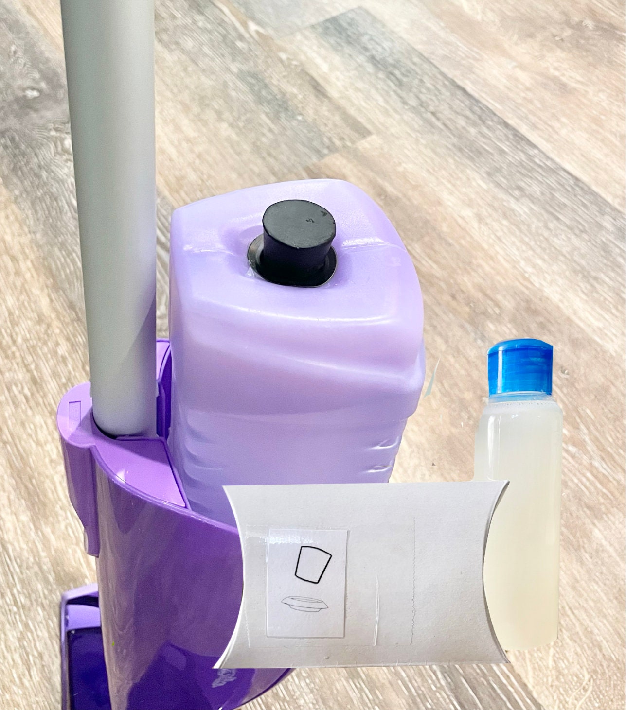 Kit de piratage de bouteille jet d'eau humide rechargeable Swiffer, bouchon  de bouteille, piratage de bouteille swiffer, nettoyant pour sols durable,  recharge de piratage swiffer -  France