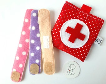 Doll plasters, plaster dolls, children's doctor's case, doll clothes, plasters reused, doll accessories, game plaster felt, Montessori