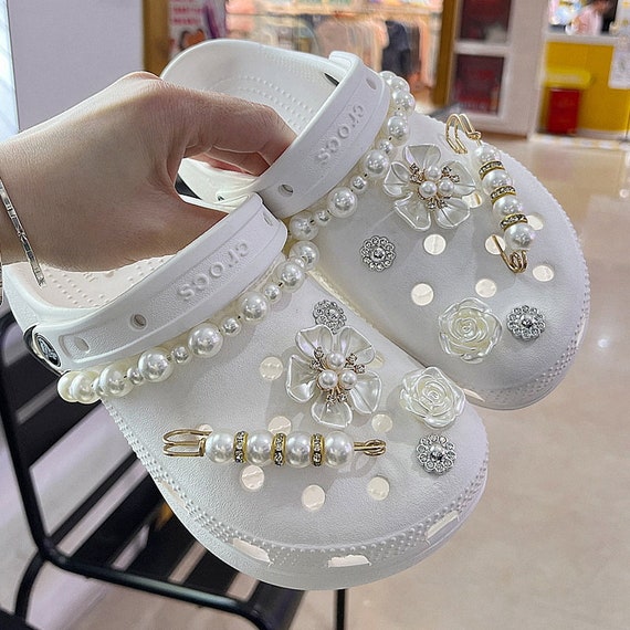 Cute Pearl Croc Charms for Girls Full Set Glitter Croc Pin Shoe Charm for Women Personalized Croc Jewelry