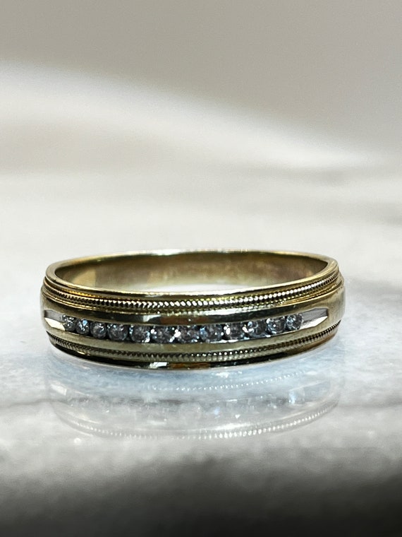 14K Mens Gold Diamond Wedding Ring Size 13.25