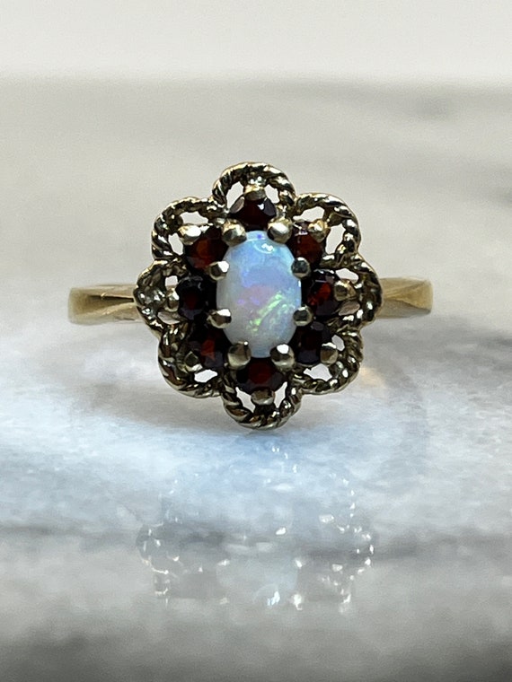 Vintage 10K Opal and Garnet Ring Size 6