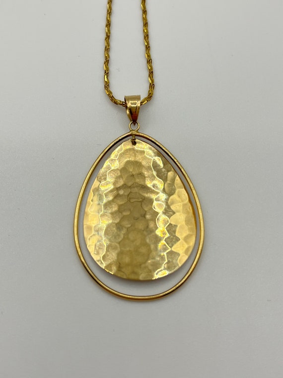 10K Gold Necklace with 10K Gold Teardrop Pendant
