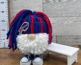 Football Gnomes|Crazy Hair Gnomes|Gnomes with Shoes|Bills Gnomes|Bills Mafia|Gnomes|Handmade|Includes Table