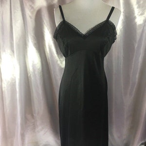 Vintage JCPenney Silky Nylon Full Slip Lingerie Black Lace Trim Size 36/14