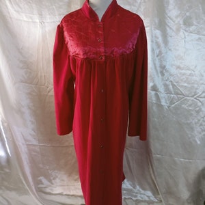 Vintage Vanity Fair Nightgown Housecoat Fleece Robe Long Sleeve Large??