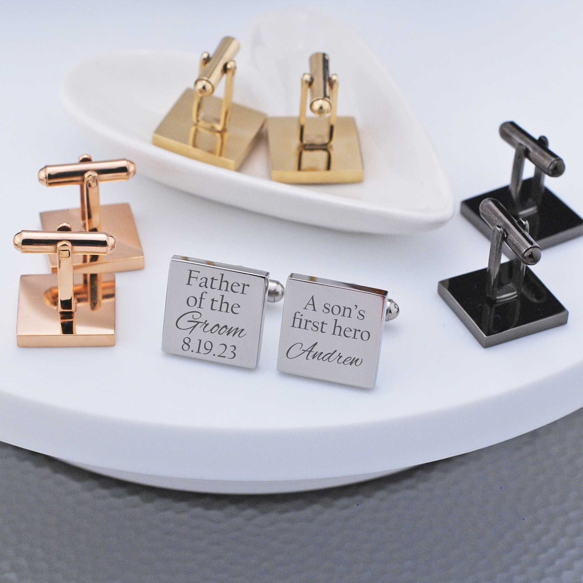Boutons de manchette faits à la main, « Père de la mariée », « I Loved her first » - Boutons de manchette de mariage, accessoires de mariage, cadeau d'amour, Métal, NA Boutons de manchette faits à la main, « Père de la mariée », « I Loved her first » - Boutons de manchette de mariage, accessoires de mariage, cadeau d'amour, Métal, NA