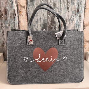 Personalisierte XXL Filztasche HEARTS personalisiertes Geschenk - mit Namen