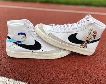 Nike shoes in Looney Tunes design
