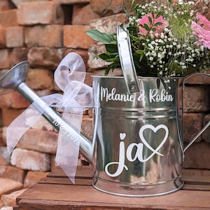 Sticker set for watering can | Personalized money gift for wedding | Gift for wedding couple | Lettering Mr & Mrs and Yes