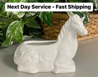 Glossy white sitting unicorn ceramic planter, majestic magical horse flower pot, fairy tale home decor vase, birthday party favors and gifts