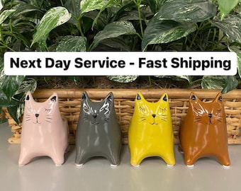 Color cats ceramic planter, happy kitty flower pot, feline plant holder home decor, cute kitten vase, cat & pet lovers gifts and gardening