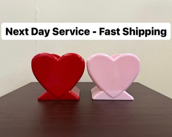 PLASTIC heart vase planter, Valentine's Day flower pot, love & anniversary gifts for him/her, wedding table centerpiece, romantic home decor