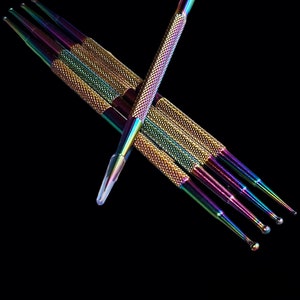 Holographic dotting tool set - with swoosh tool