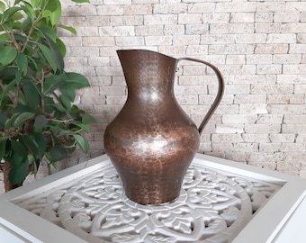 Wrought copper jug, decorative copper vessel, rustic copper decor, retro water jug, kitchenware.