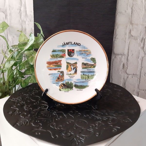 Swedish collector's plate, decorative wall plate, Jämtland ceramic plate.