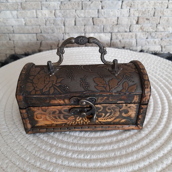 Vintage wooden chest. Brown box covered with damask. Jewelry Box.