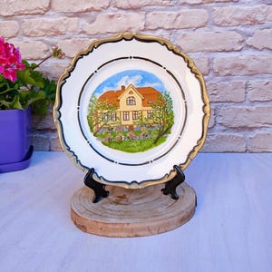 Decorative ceramic plate, hand-painted retro wall plate