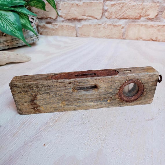 Vintage wooden level, old wooden level, small level, old hand tool