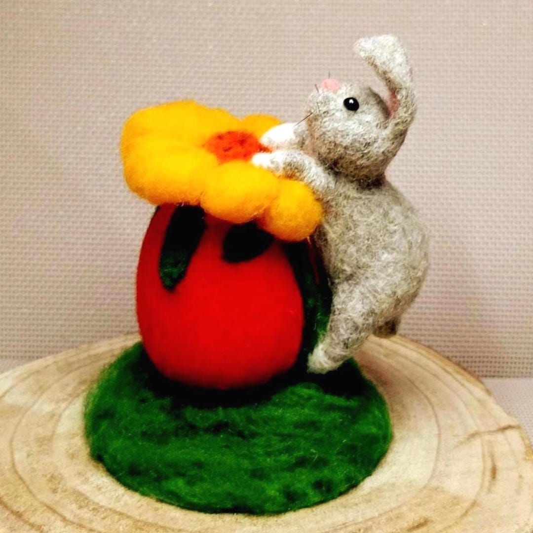 Wool Bunny, Decor Figurine, Egg and Bunny, Needle Felting, Easter ...