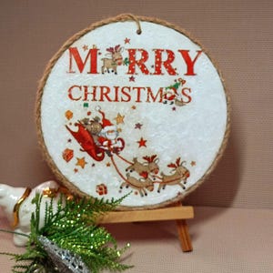 Wooden Christmas sign. Hanging round wall sign. Christmas decor.