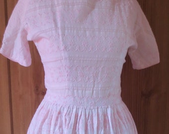 FREE SHIPPING! Vintage 1950’s / rockabilly summer dress (S-M, 36)