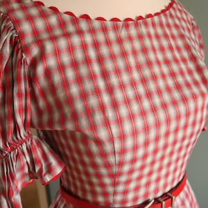 FREE SHIPPING! True Vintage Dress 1950&#39;s (XS-S, 34-36)
