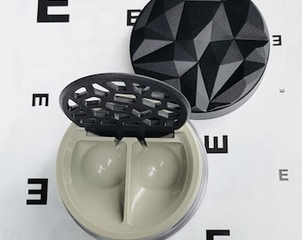 Geometric Lensbix contact lens case. The perfect contact lens box for innovative use in a futuristic look.