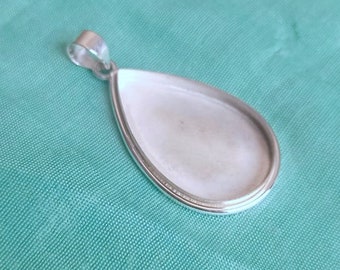 925 sterling silver pear shape pendant for holding pear shape stone ,simple round wire around the pear bezel,pendant supplies,pendant blanks