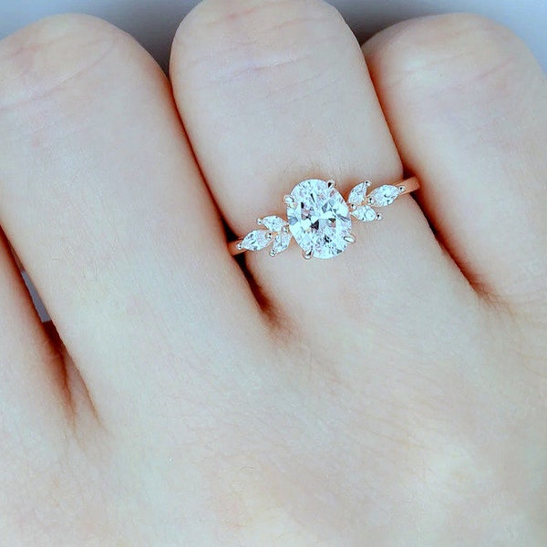 anillo de compromiso de diamantes de laboratorio solitario de corte ovalado - anillo de bodas - anillo de diamantes CZ - anillo de apuesta delicado - regalo para ella - anillo de plata 925