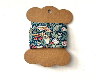 William Morris Strawberry Thief Bias Binding Tape - 2.5cm Lawn Cotton