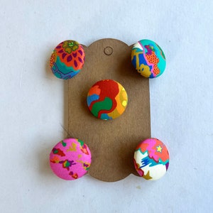 Liberty fabric covered buttons/ fabric buttons/ handcovered fabric buttons