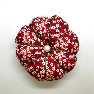 Cojín de tela con alfileres Liberty vintage / cojín de tela con alfileres / cojín de tela con alfileres Tana Lawn