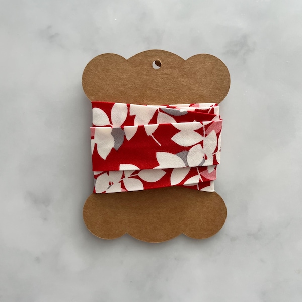 Handmade Floral Print Bias Binding Tape: Red & White Cotton, 2.5cm