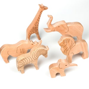 wooden handmade 6 piece safari animal toy set