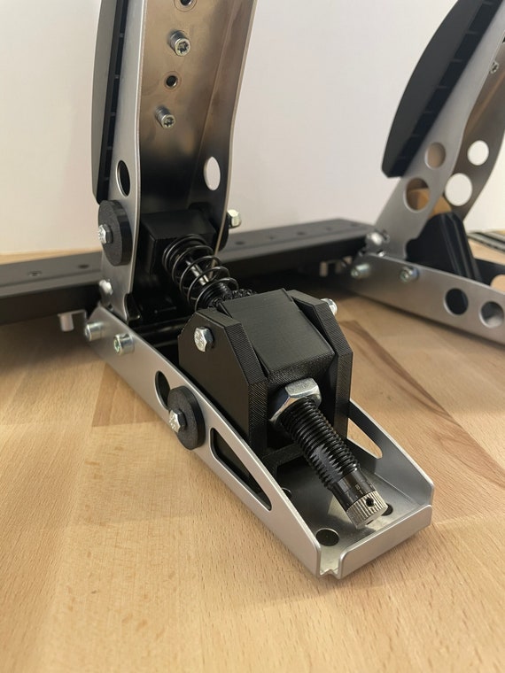 その他 Fanatec CSL Pedals CSL Elite Pedals V2