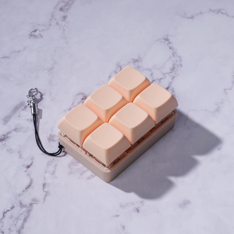 6 Key Strudel Pop - Mechanical Keyboard Fidget Toaster Pastry Keychain Beige Cinnamon Sugar