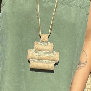 Collana Terra Charm eco-consapevole, carta riciclata