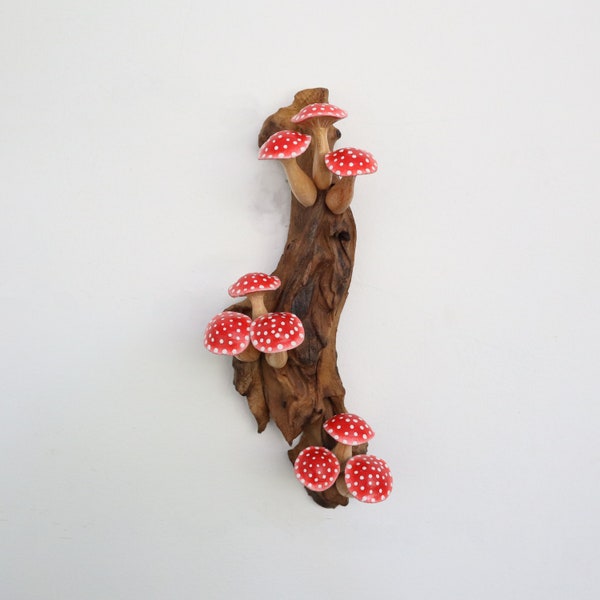 Handbemalte Rote Pilze Deko, Holzpilz Wandkunst, Handbemalter Pilz Wandbehang, Natur inspirierte Wohndeko, Basteln Für Mama