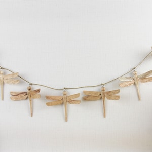Wooden Dragonfly Garland, Dragonfly Wall Deco, Wall Hanging Garland, Dragonfly Deco, Wall Art, Birthday, Handmade Gifts, Valentine Gifts