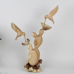 Handmade Wooden Cactus Sculpture with Wooden Hummingbird Decoration | Height 39cm, Cactus Table Deco, Home Deco, Gift Special For Valentine